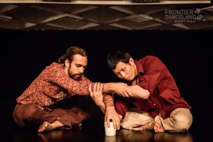 Dancers'-Locker-2014-01_Photo-Credit---Bernie-Ng
